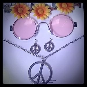 Super cute 4 piece hippy accessories set